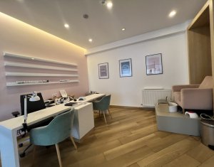 Espace Commercial à vendre dans Cluj-napoca
