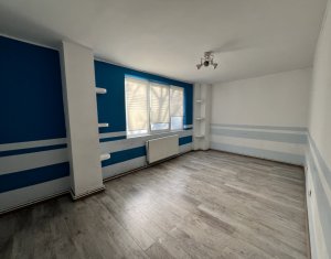 Iroda kiadó on Cluj-napoca, Zóna Manastur