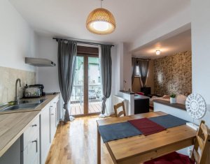 Ház 6 szobák eladó on Cluj-napoca, Zóna Europa