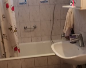 Appartement 3 chambres à vendre dans Cluj-napoca, zone Manastur