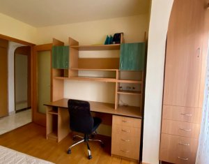 Appartement 4 chambres à louer dans Cluj-napoca, zone Zorilor