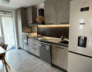 Appartement 3 chambres à vendre dans Floresti