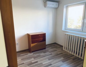 Lakás 3 szobák eladó on Cluj-napoca, Zóna Manastur