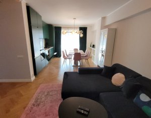 Appartement 3 chambres à louer dans Cluj-napoca, zone Centru