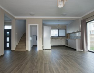 Maison 4 chambres à vendre dans Cluj-napoca