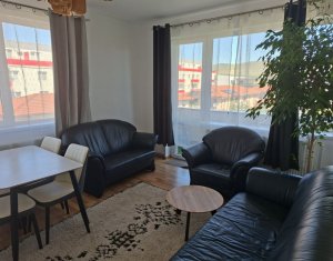 , 3700m2 dans Floresti