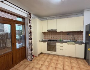 Appartement 3 chambres à louer dans Cluj-napoca, zone Buna Ziua