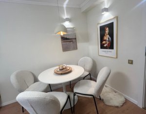 Appartement 2 chambres à vendre dans Cluj-napoca, zone Manastur