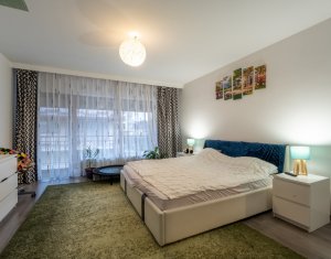 Maison 5 chambres à vendre dans Floresti