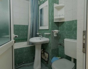 Appartement 3 chambres à vendre dans Cluj-napoca, zone Marasti