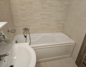 Appartement 3 chambres à vendre dans Floresti