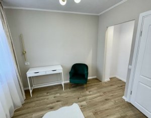 Appartement 4 chambres à vendre dans Cluj-napoca, zone Manastur