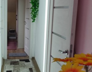 Appartement 3 chambres à vendre dans Floresti