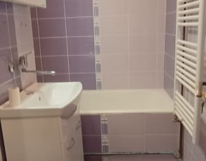 Appartement 3 chambres à vendre dans Cluj-napoca, zone Manastur