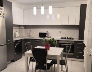Appartement 3 chambres à vendre dans Floresti