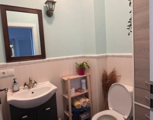 Appartement 3 chambres à vendre dans Cluj-napoca, zone Manastur