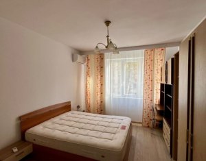 , 108m2 dans Cluj-napoca, zone Plopilor