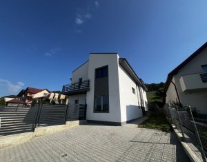 Maison 6 chambres à vendre dans Campenesti