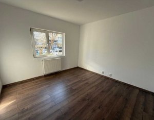Espace Commercial à louer dans Cluj-napoca, zone Manastur