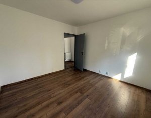 Espace Commercial à louer dans Cluj-napoca, zone Manastur
