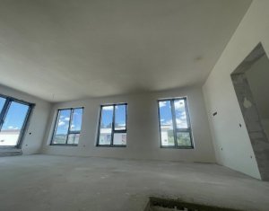 Maison 4 chambres à vendre dans Cluj-napoca, zone Manastur