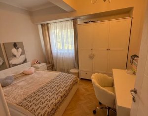 Appartement 3 chambres à vendre dans Floresti