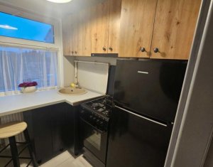 Appartement 2 chambres à vendre dans Cluj-napoca, zone Intre Lacuri