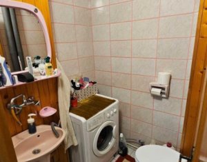 Appartement 4 chambres à vendre dans Cluj-napoca, zone Manastur