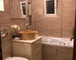 Appartement 3 chambres à louer dans Cluj-napoca, zone Intre Lacuri