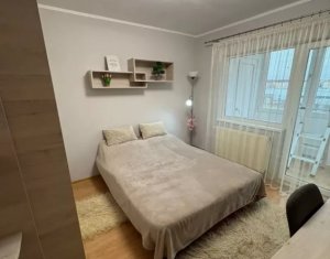 Appartement 3 chambres à louer dans Cluj-napoca, zone Intre Lacuri