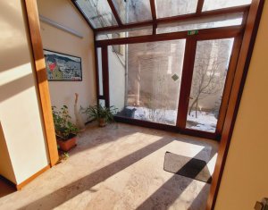 Appartement 3 chambres à louer dans Cluj-napoca, zone Centru