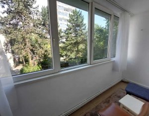Appartement 3 chambres à louer dans Cluj-napoca, zone Gheorgheni