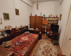 Appartement 3 chambres à vendre dans Cluj-napoca, zone Centru