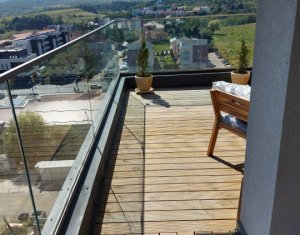 Appartement 3 chambres à louer dans Cluj-napoca, zone Buna Ziua