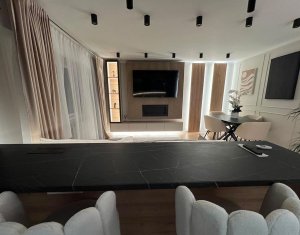 Appartement 3 chambres à vendre dans Cluj-napoca, zone Zorilor