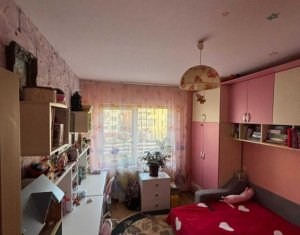 Appartement 3 chambres à vendre dans Floresti