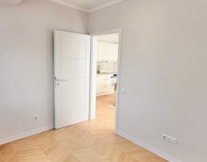 Apartament trei camere, utrafinisat, strada Urusagului