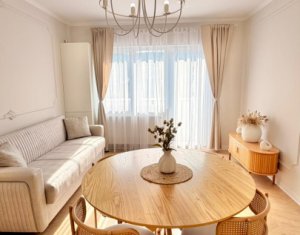 Apartament trei camere, utrafinisat, strada Urusagului