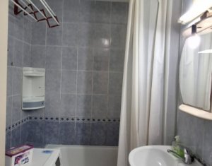 Appartement 3 chambres à vendre dans Cluj-napoca, zone Marasti