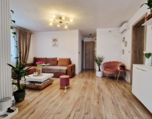 Maison 4 chambres à vendre dans Campenesti