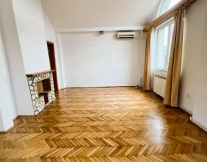, 72.3m2 dans Cluj-napoca, zone Andrei Muresanu