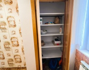 Appartement 3 chambres à vendre dans Cluj-napoca, zone Andrei Muresanu