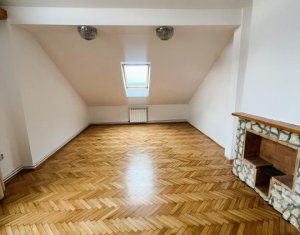 Appartement 3 chambres à vendre dans Cluj-napoca, zone Andrei Muresanu