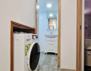 Casa cu 2 apartamente langa UMF si USAMV – proprietate ideala pentru investitori