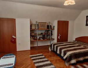 Vilă impunătoare cu ieșire directă la lac, Somesu Cald