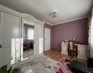 Appartement 4 chambres à vendre dans Cluj-napoca, zone Iris