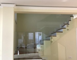Duplex de vanzare cu 4 camere, aproape de padure!