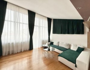 Appartement 4 chambres à vendre dans Cluj-napoca, zone Centru