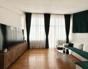 Appartement 4 chambres à vendre dans Cluj-napoca, zone Centru