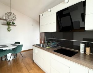 Appartement 4 chambres à vendre dans Cluj-napoca, zone Centru